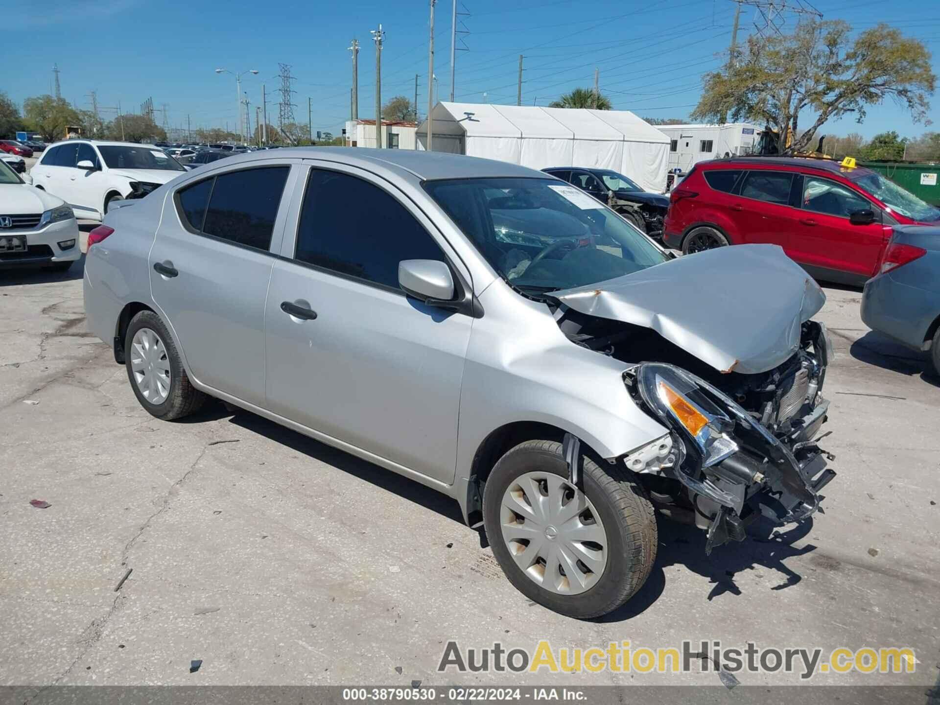 NISSAN VERSA 1.6 S+, 3N1CN7AP9JL812262