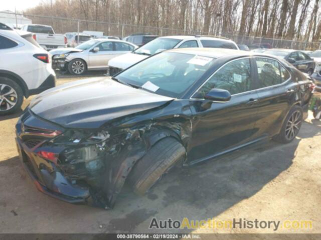 TOYOTA CAMRY SE AWD, 4T1T11BK3MU024074