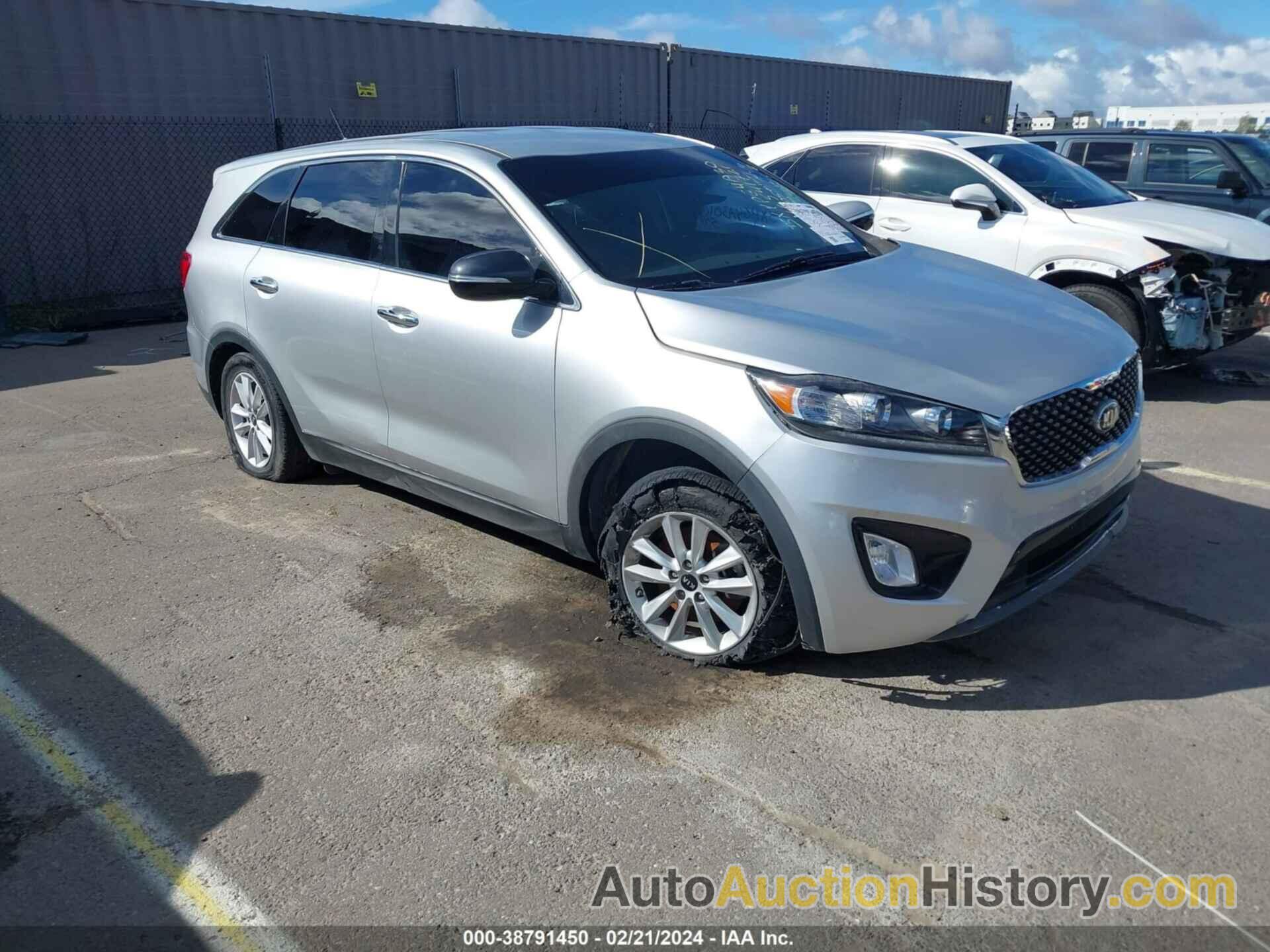 KIA SORENTO L/LX, 5XYPG4A30KG541721