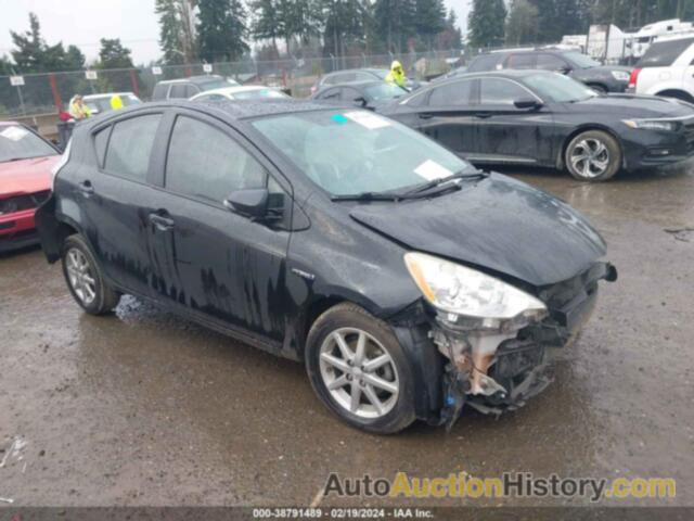 TOYOTA PRIUS C, JTDKDTB38D1532456