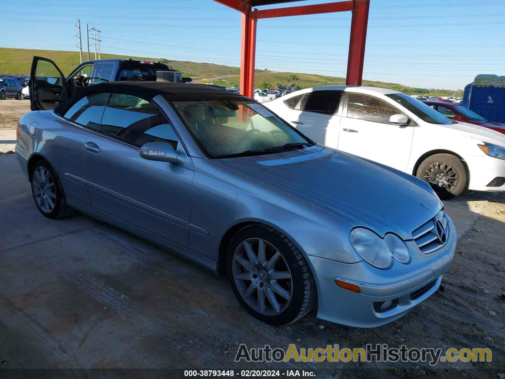 MERCEDES-BENZ CLK 350, WDBTK56F77F223660