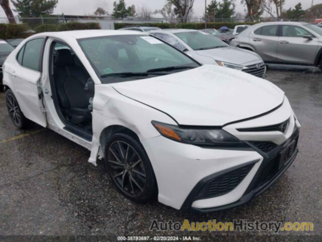 TOYOTA CAMRY SE, 4T1G11AK0MU449982