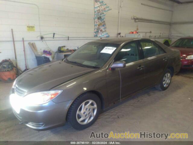 TOYOTA CAMRY LE, 4T1BE32K32U585450