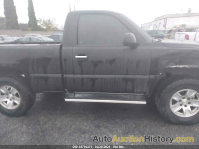 CHEVROLET SILVERADO C1500, 1GCEC14V51Z275627