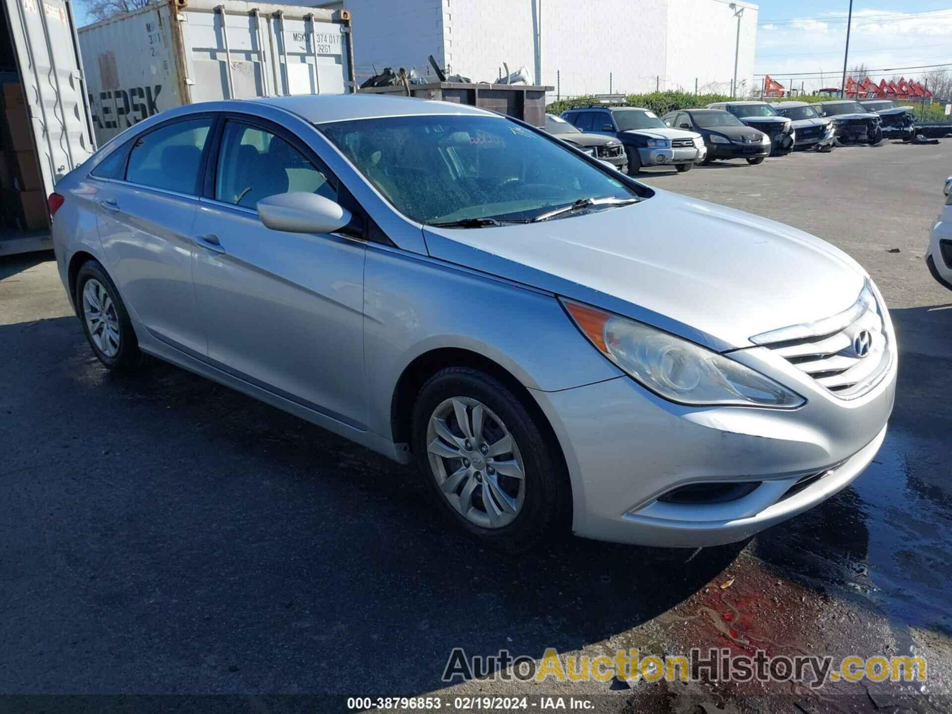 HYUNDAI SONATA GLS, 5NPEB4AC3BH181164