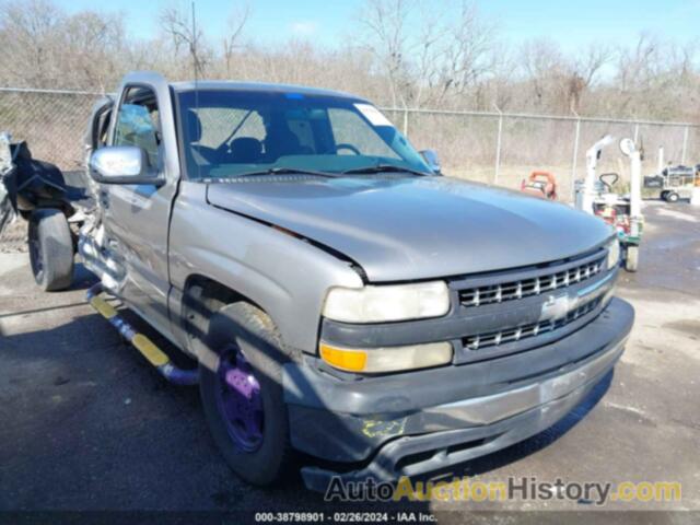 CHEVROLET SILVERADO 1500 LS, 2GCEC19T311215748