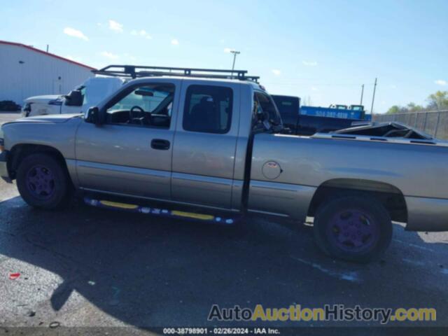 CHEVROLET SILVERADO C1500, 2GCEC19T311215748