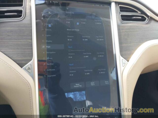 TESLA MODEL S, 5YJSA1S19EFP49910