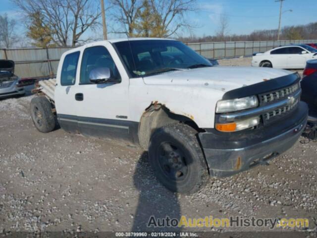 CHEVROLET SILVERADO 1500 LS, 2GCEK19V4Y1212713