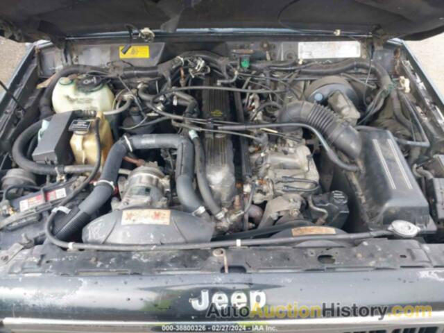 JEEP CHEROKEE LAREDO, 1J4FJ58SXNL102836