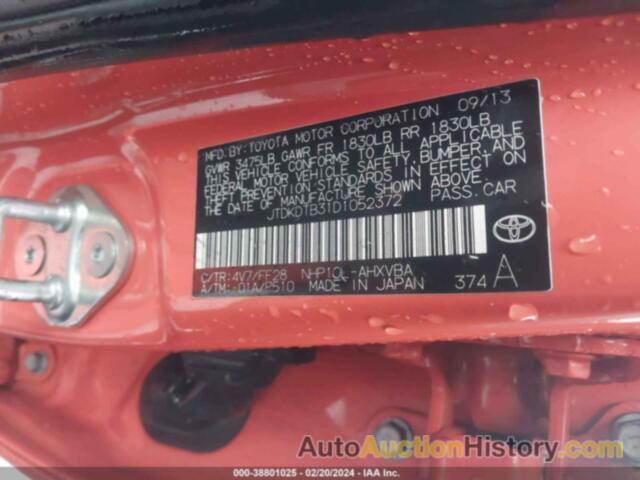 TOYOTA PRIUS C TWO, JTDKDTB31D1052372