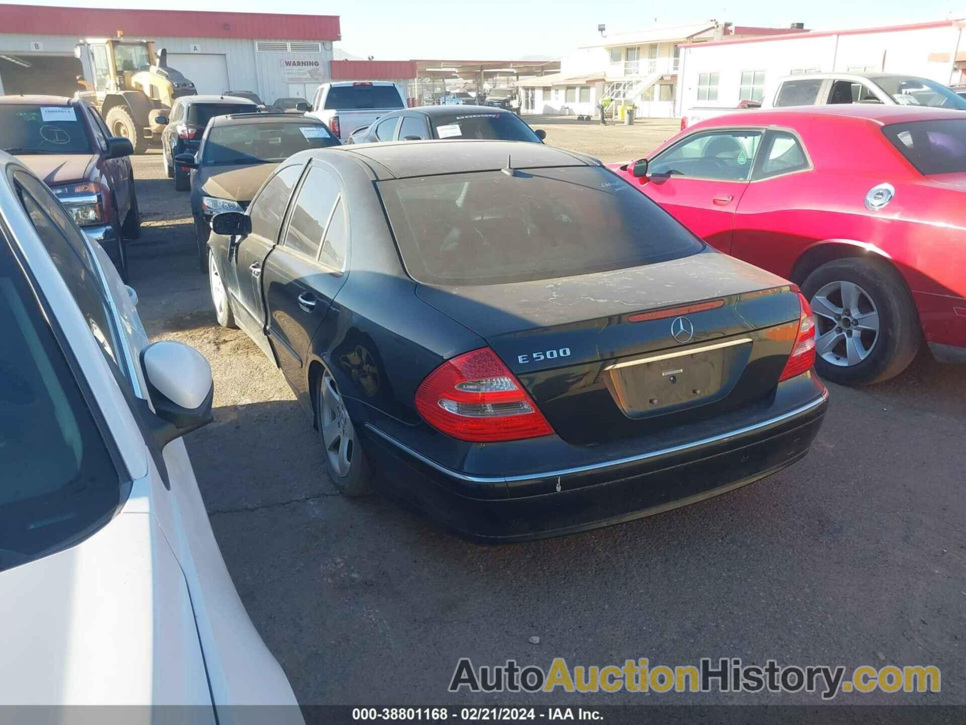 MERCEDES-BENZ E 500, WDBUF70J83A205001