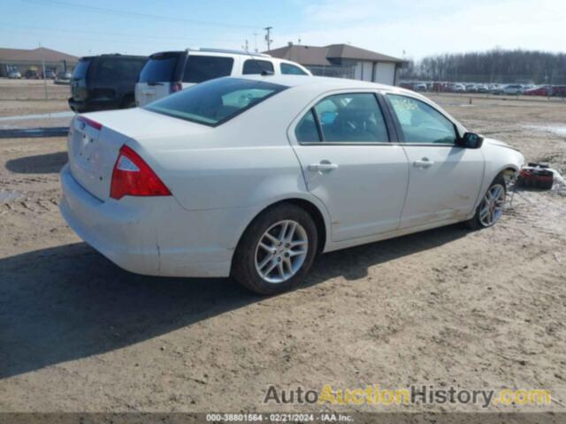 FORD FUSION S, 3FAHP0GA2CR270855