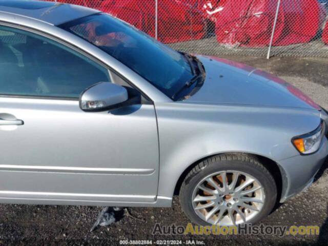 VOLVO S40 T5, YV1MH672682366432