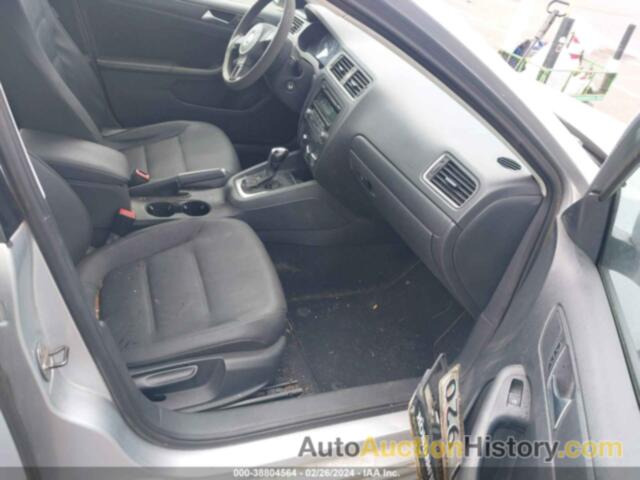 VOLKSWAGEN JETTA 2.5L SE, 3VWDP7AJ6CM084627