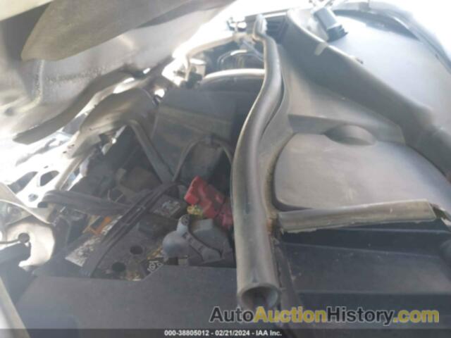 TOYOTA SIENNA LE 8 PASSENGER, 5TDKZ3DC2HS808895