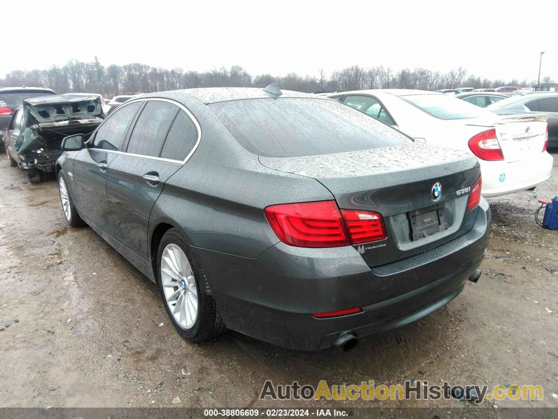 BMW 535 XI, WBAFU7C52CDU58468