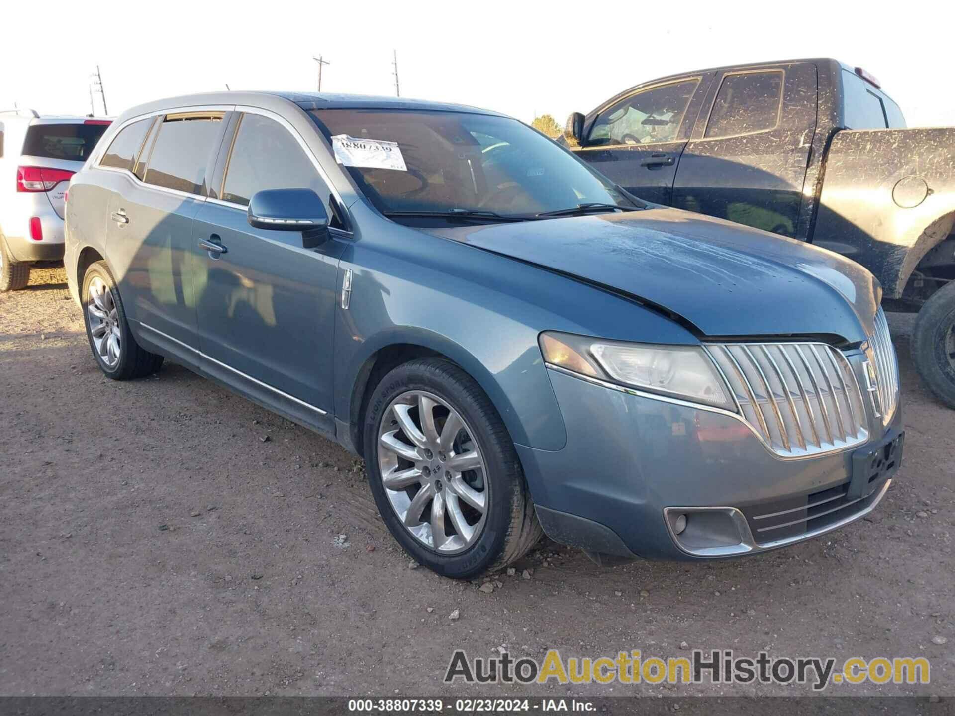 LINCOLN MKT, 2LMHJ5FR8ABJ10717