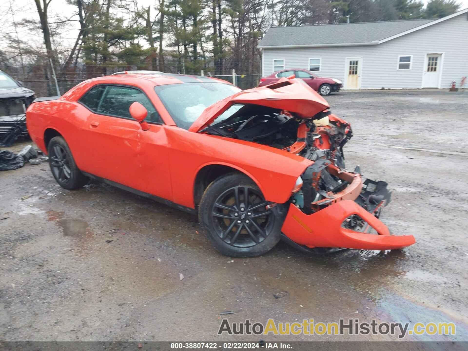 DODGE CHALLENGER SXT AWD, 2C3CDZGG6KH541663