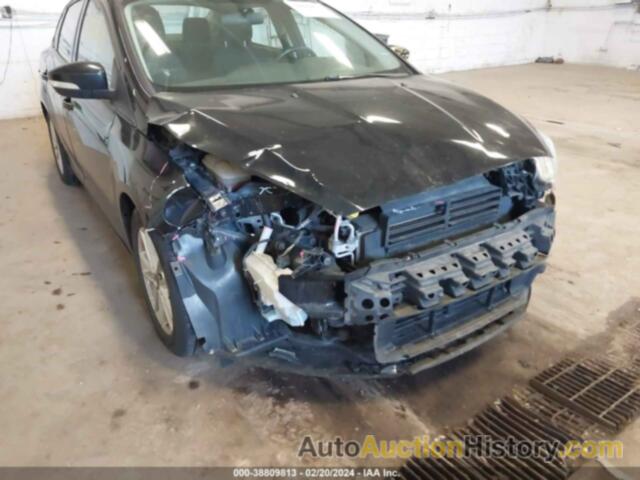 FORD FOCUS SE, 1FADP3F27GL209046