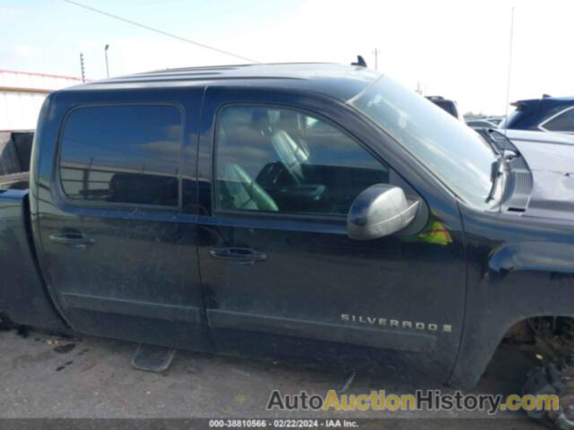 CHEVROLET SILVERADO 1500 LTZ, 3GCEK13J98G245347