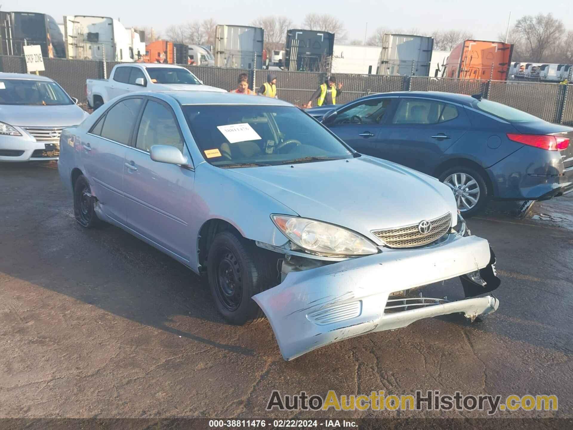 TOYOTA CAMRY LE, 4T1BE32K26U682080