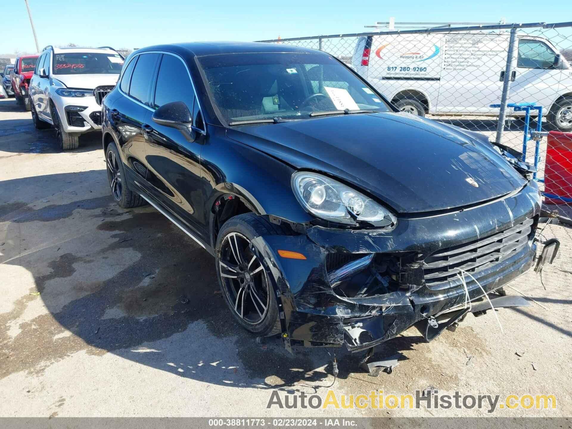 PORSCHE CAYENNE, WP1AF2A22FLA38558