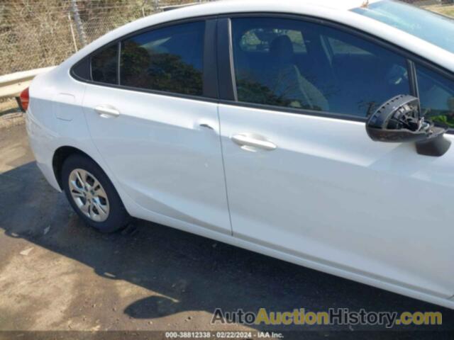 CHEVROLET CRUZE LS, 1G1BC5SM7K7150395