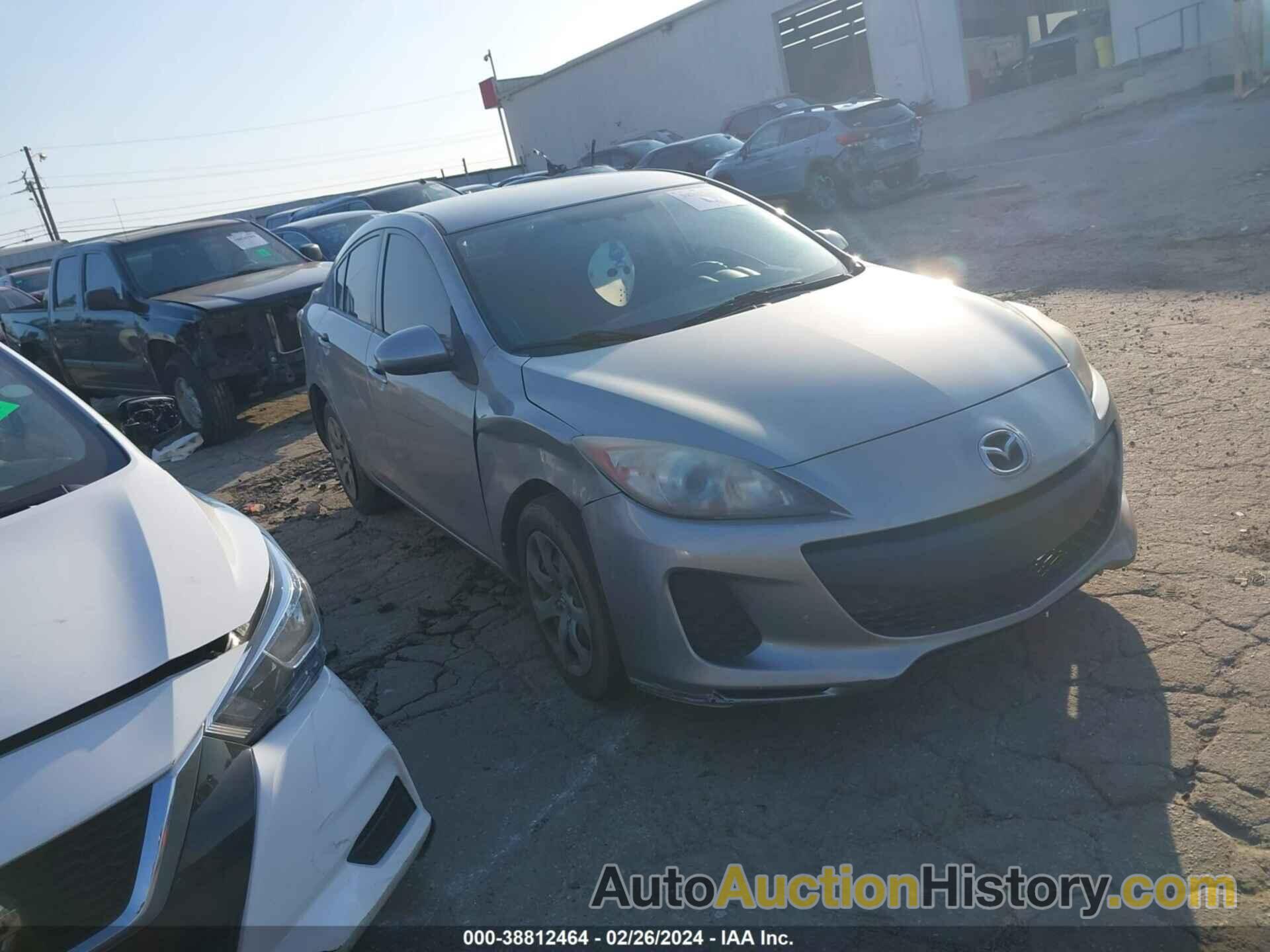 MAZDA MAZDA3 I SPORT, JM1BL1U84D1702764