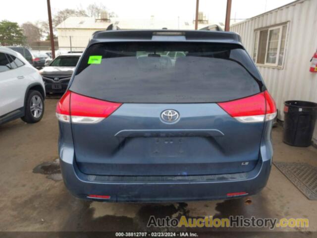 TOYOTA SIENNA LE, 5TDKK3DCXES443771