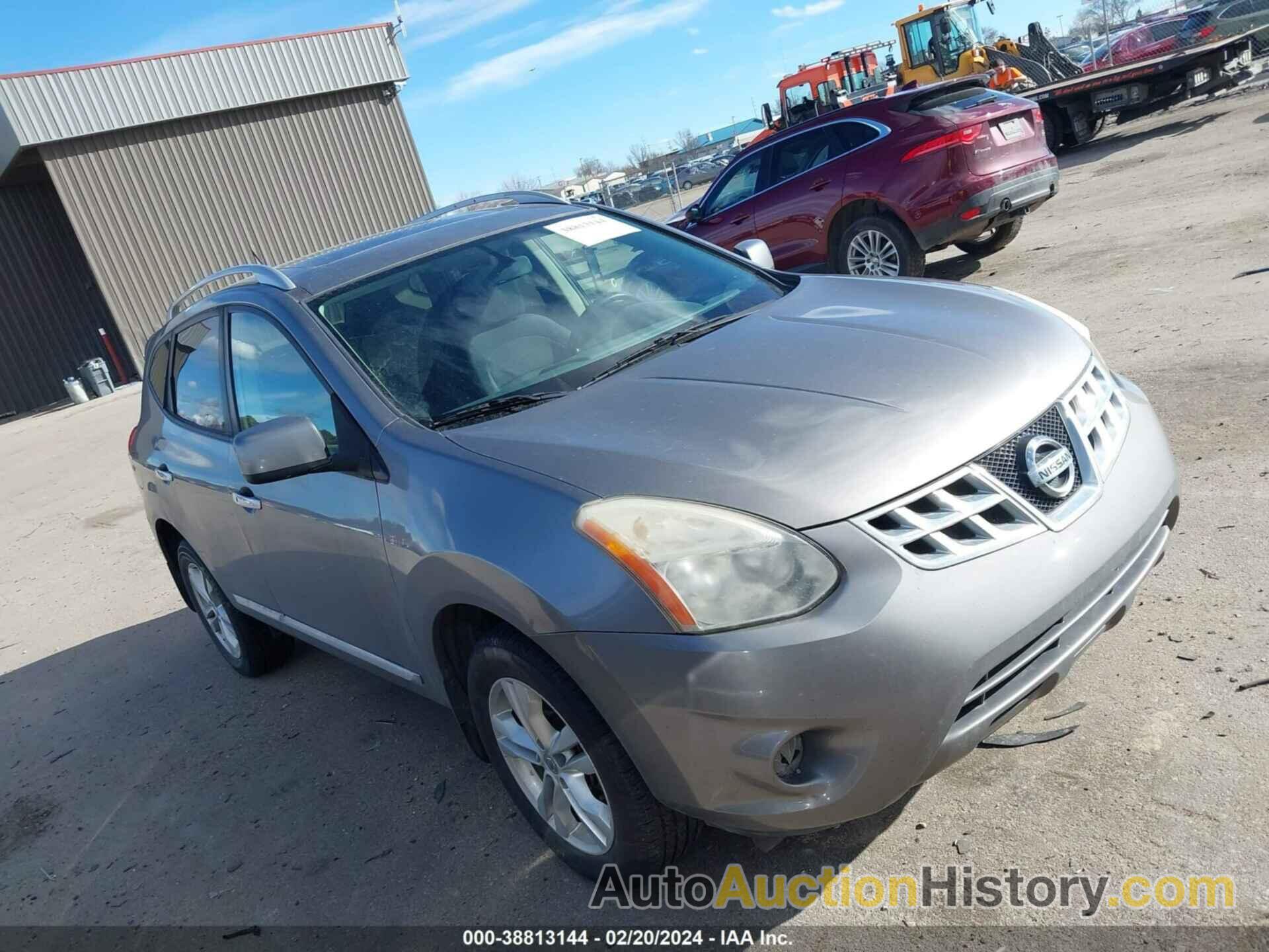 NISSAN ROGUE SV, JN8AS5MT2CW605434