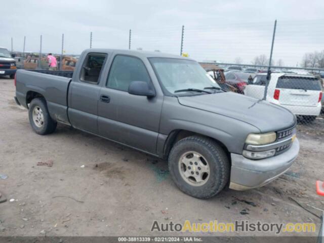 CHEVROLET SILVERADO 1500 LS, 1GCEC19T3YZ118227