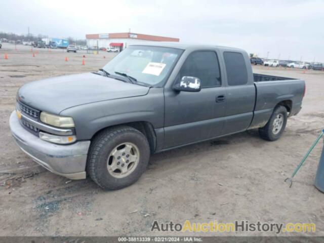 CHEVROLET SILVERADO 1500 LS, 1GCEC19T3YZ118227