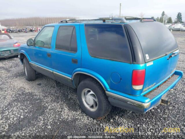 CHEVROLET BLAZER, 1GNDT13W9S2221321