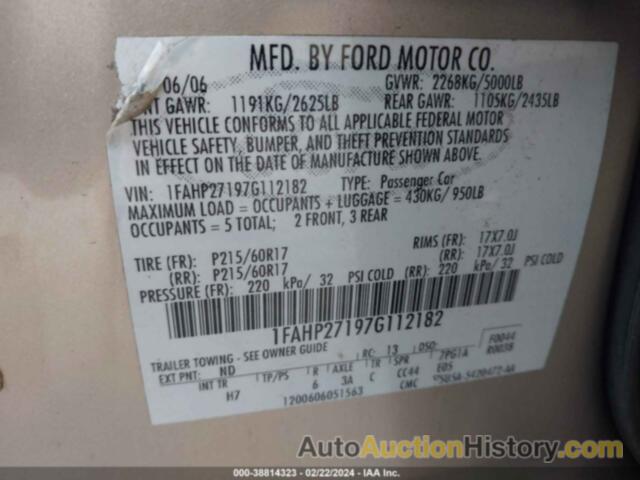 FORD FIVE HUNDRED SEL, 1FAHP27197G112182