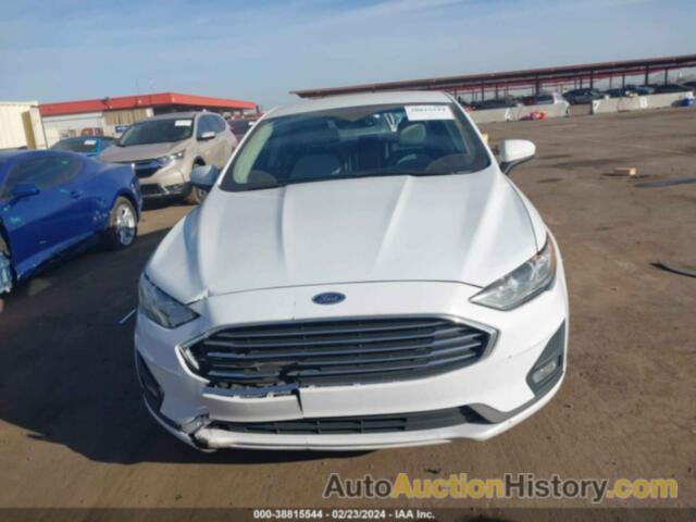 FORD FUSION SE, 3FA6P0HD5KR135447