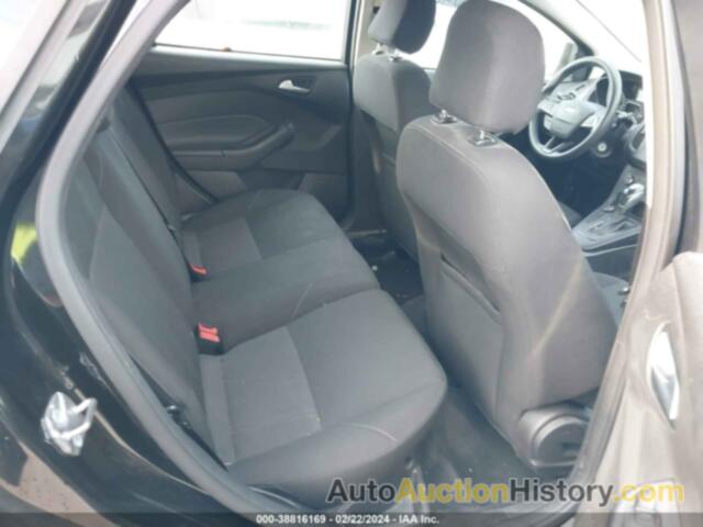 FORD FOCUS SE, 1FADP3K22FL372787