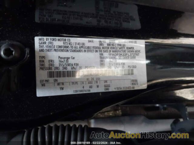 FORD FOCUS SE, 1FADP3K22FL372787