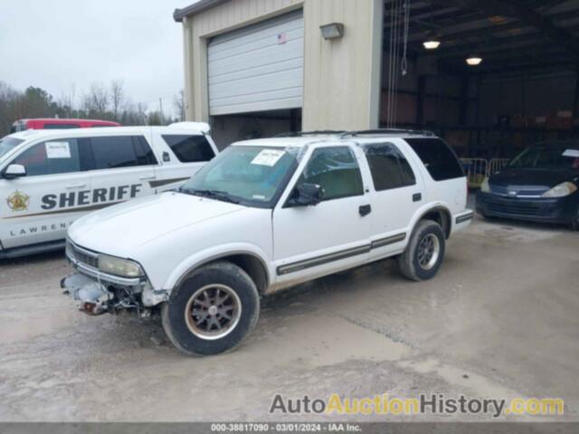 CHEVROLET BLAZER LS, 1GNCS13W0W2120561