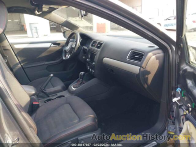 VOLKSWAGEN JETTA GLI, 3VW467AJ0DM216947