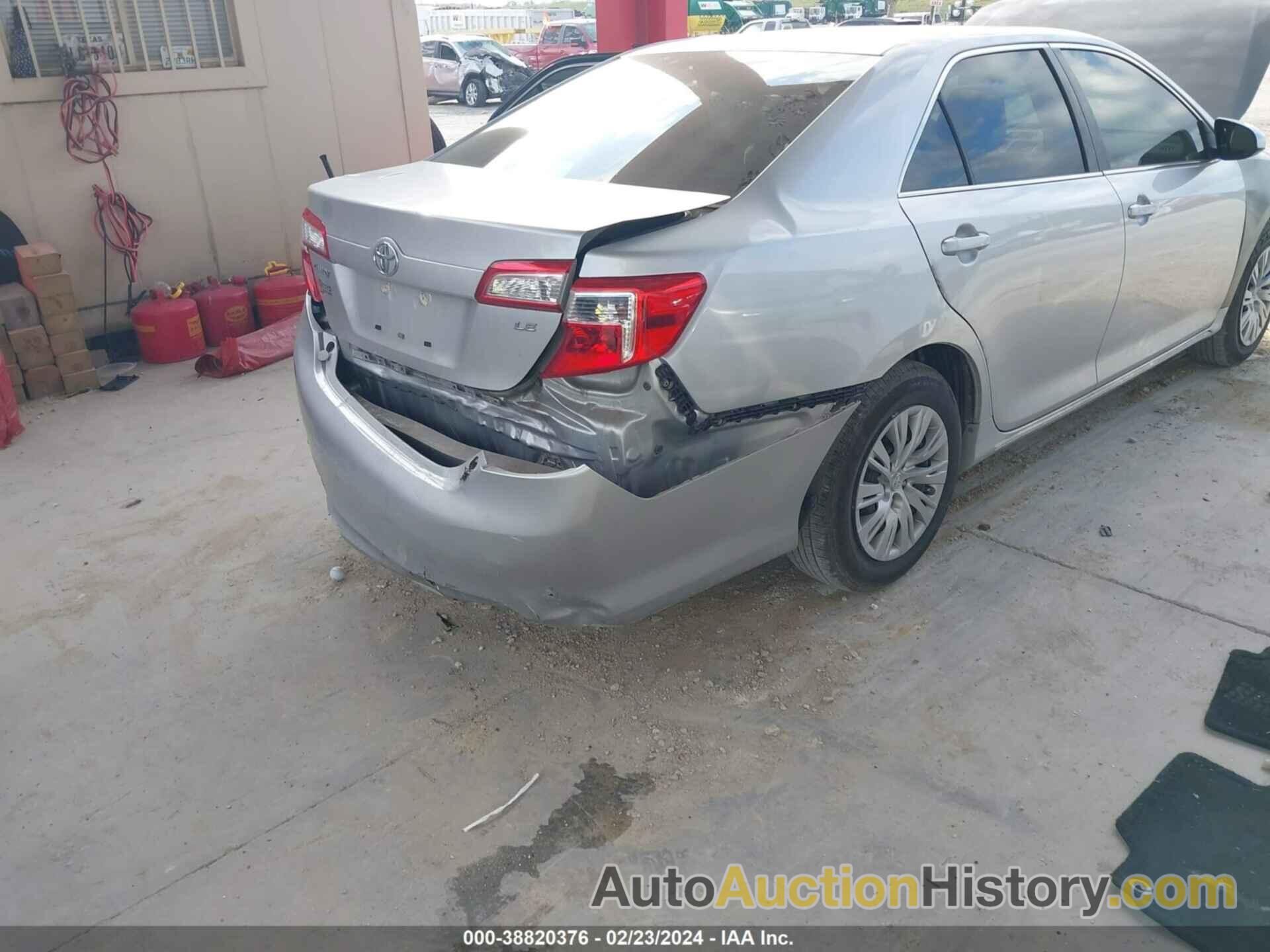 TOYOTA CAMRY LE, 4T1BF1FK3CU170951