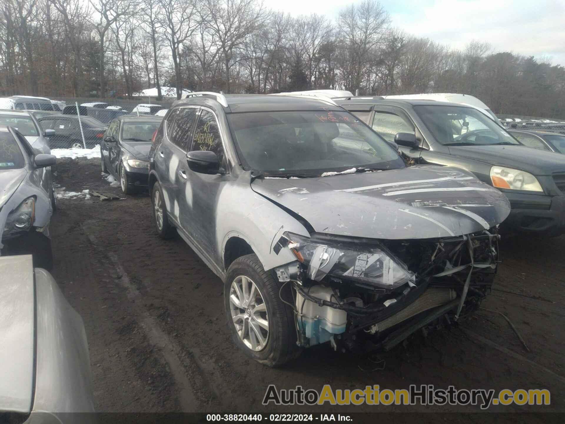 NISSAN ROGUE SV, 5N1AT2MV6JC815263