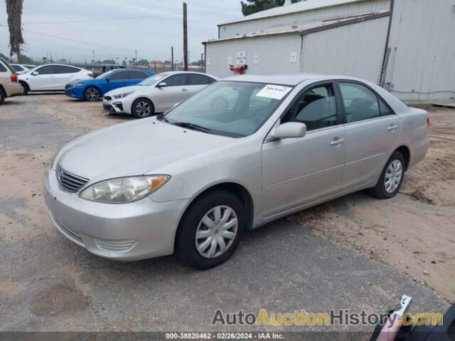 TOYOTA CAMRY LE/XLE/SE, 4T1BE32K06U682269