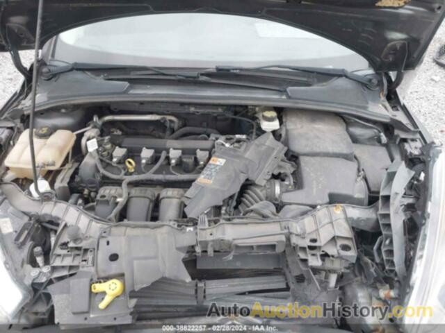 FORD FOCUS SE, 1FADP3K28HL216837