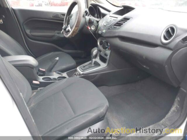 FORD FIESTA SE, 3FADP4EJ3KM108088