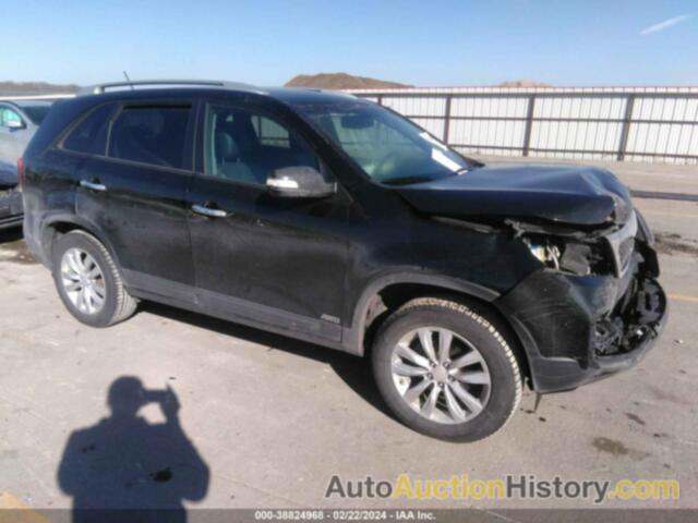 KIA SORENTO EX, 5XYKUDA10BG151705