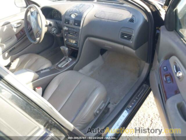 INFINITI I30 LUXURY, JNKCA31A01T004437