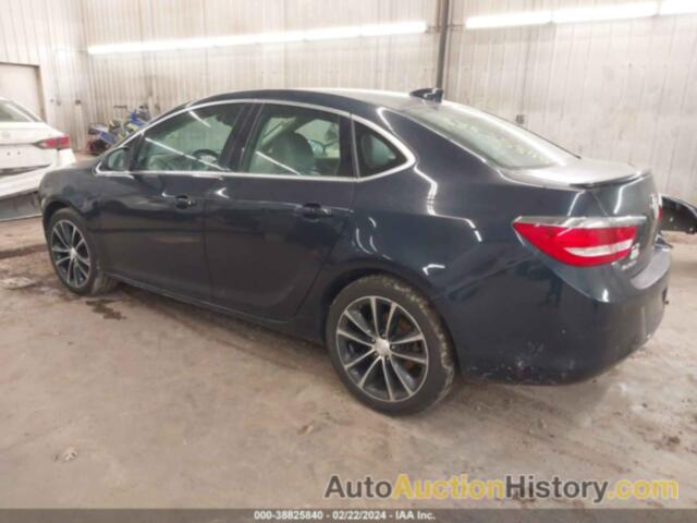 BUICK VERANO SPORT TOURING GROUP, 1G4PW5SK8G4176494