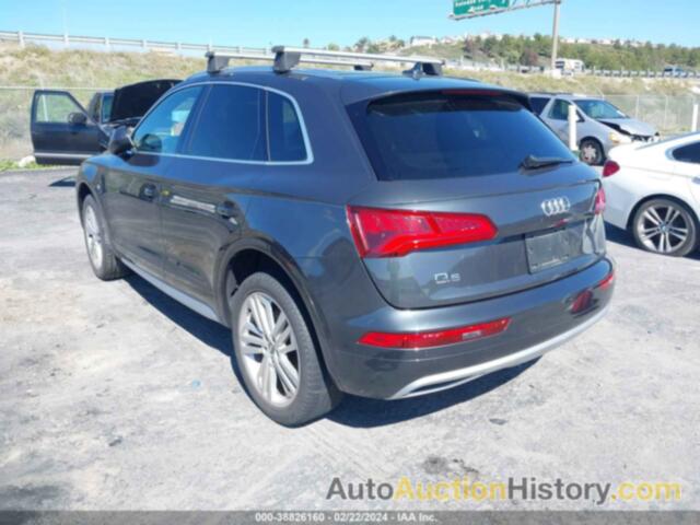 AUDI Q5 45 PREMIUM, WA1BNAFY4K2042749