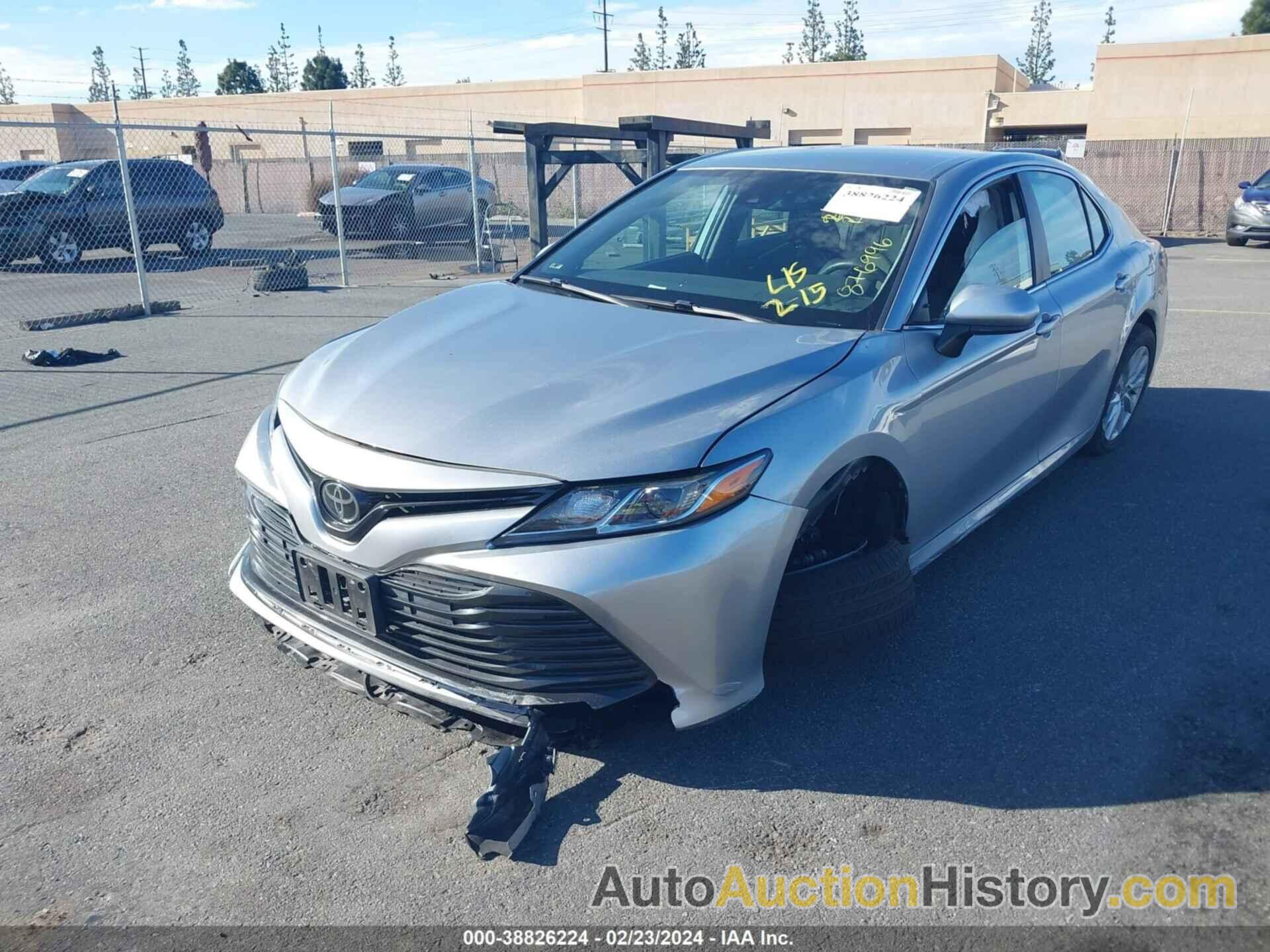 TOYOTA CAMRY LE, 4T1C11AK2LU876996